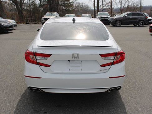 Used 2022 Honda Accord Sport image 7