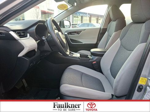 Certified 2020 Toyota RAV4 XLE image 13