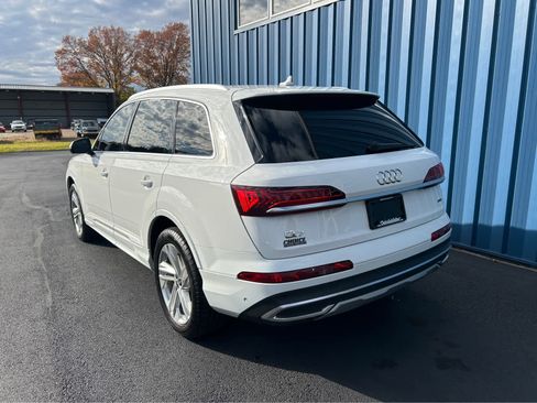 Used 2021 Audi Q7 3.0T Premium Plus image 3