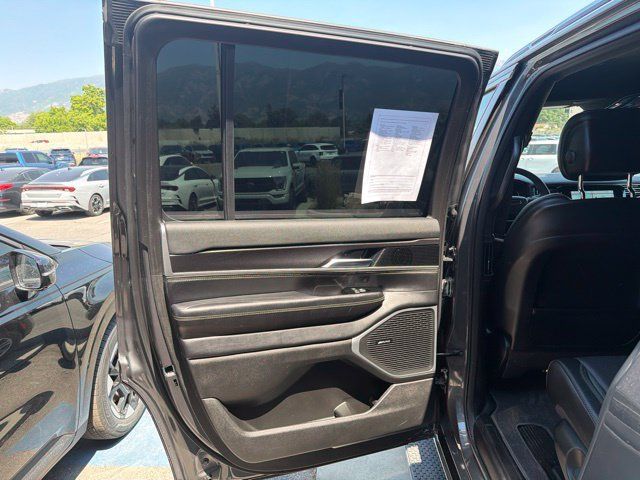 Used 2023 Jeep Wagoneer 4WD w/ HD Trailer Tow Package image 22