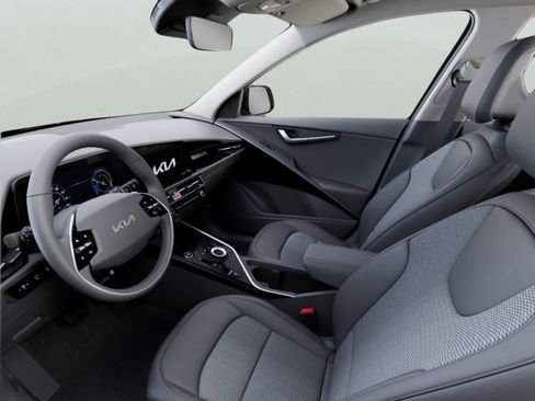 New 2026 Kia Niro Wind FWD image 13