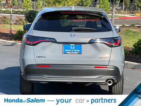 New 2026 Honda HR-V Sport image 7