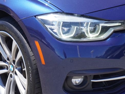 Used 2016 BMW 340i Sedan RWD image 3