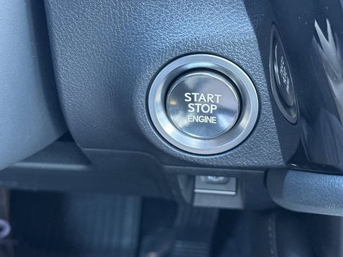 Used 2025 Lexus ES 350 w/ Premium Package FWD image 18