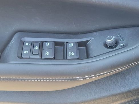 New 2026 Jeep Grand Cherokee Altitude AWD/4WD image 31