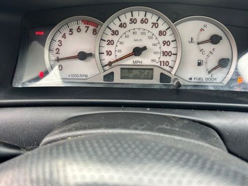 Used 2005 Toyota Corolla S image 15