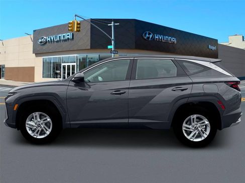 New 2026 Hyundai Tucson SE AWD/4WD image 3