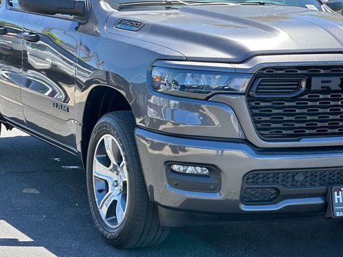 Used 2025 RAM 1500 Tradesman AWD/4WD image 12