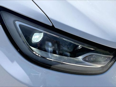 Used 2022 Chrysler Pacifica Pinnacle AWD/4WD image 28