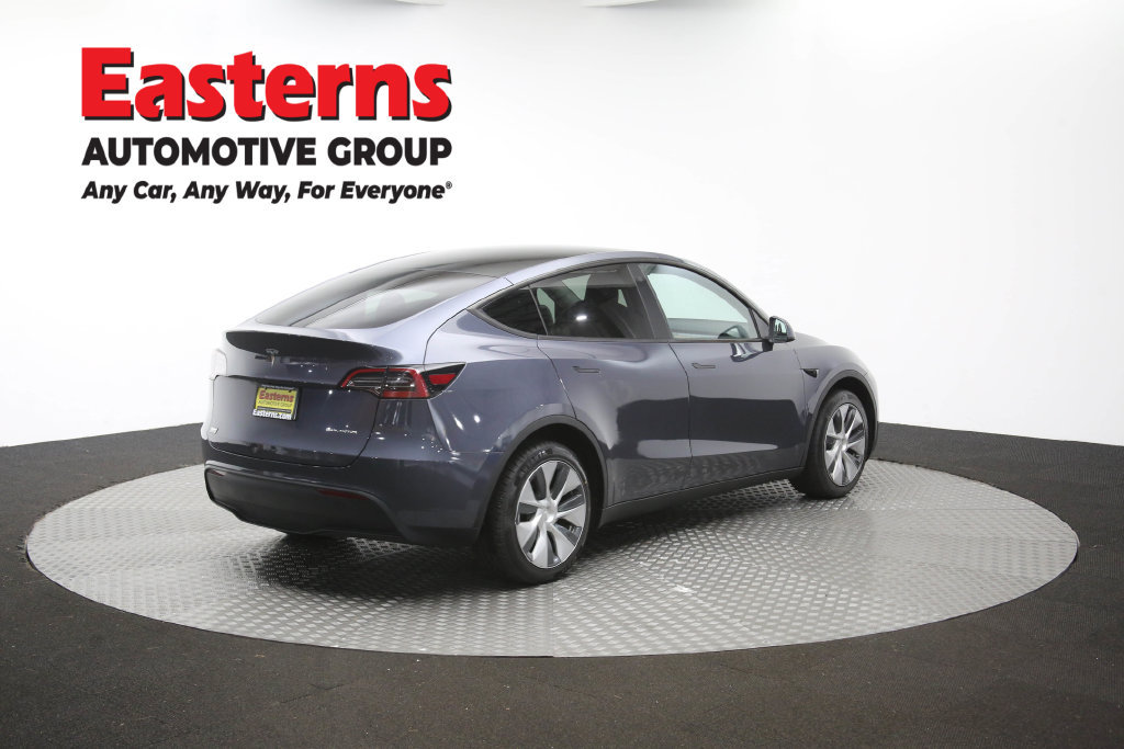 Used 2023 Tesla Model Y Long Range AWD/4WD image 37