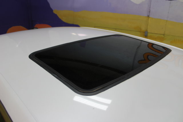 Used 2012 Chrysler 300 Limited w/ Luxury Group RWD image 5