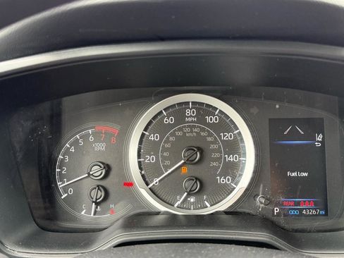 Used 2022 Toyota Corolla LE FWD image 12