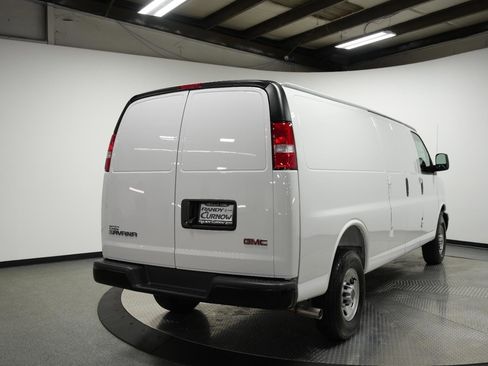 New 2026 GMC Savana 2500 Extended RWD image 7