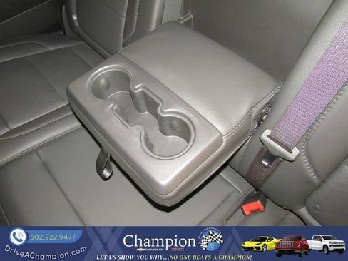 Used 2024 GMC Sierra 1500 Denali AWD/4WD image 29