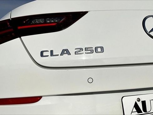 Used 2025 Mercedes-Benz CLA 250 4MATIC image 23