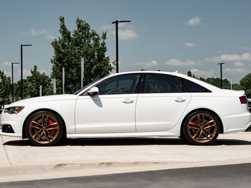 Used 2017 Audi S6 Premium Plus w/ S6 Sport Package AWD/4WD image 6