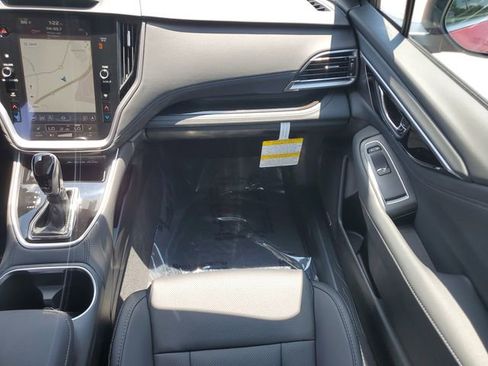 Used 2025 Subaru Outback Limited w/ Popular Package #2 image 21