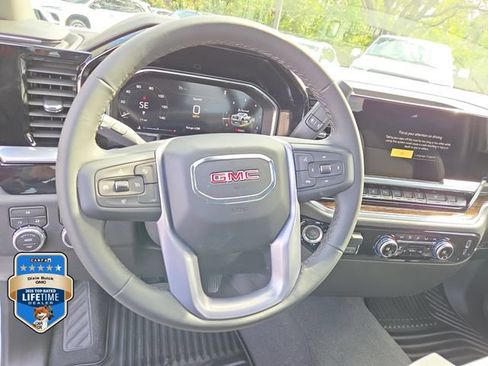 New 2026 GMC Sierra 3500 SLE AWD/4WD image 9