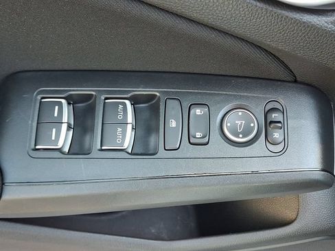 Used 2025 Honda Civic Sport image 25