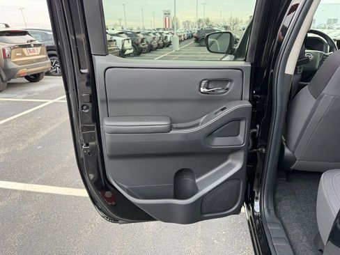 New 2026 Nissan Frontier SV w/ Tow Package image 15