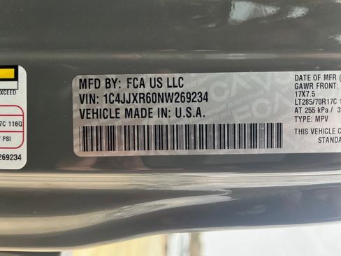 Used 2022 Jeep Wrangler Unlimited Rubicon 4xe image 34