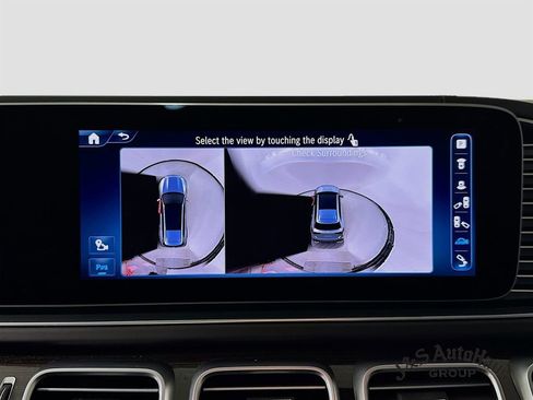 Used 2024 Mercedes-Benz GLS 63 AMG 4MATIC image 20