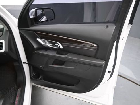 Used 2017 GMC Terrain Denali AWD/4WD image 12