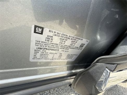 Used 2023 Buick Envision Essence image 62