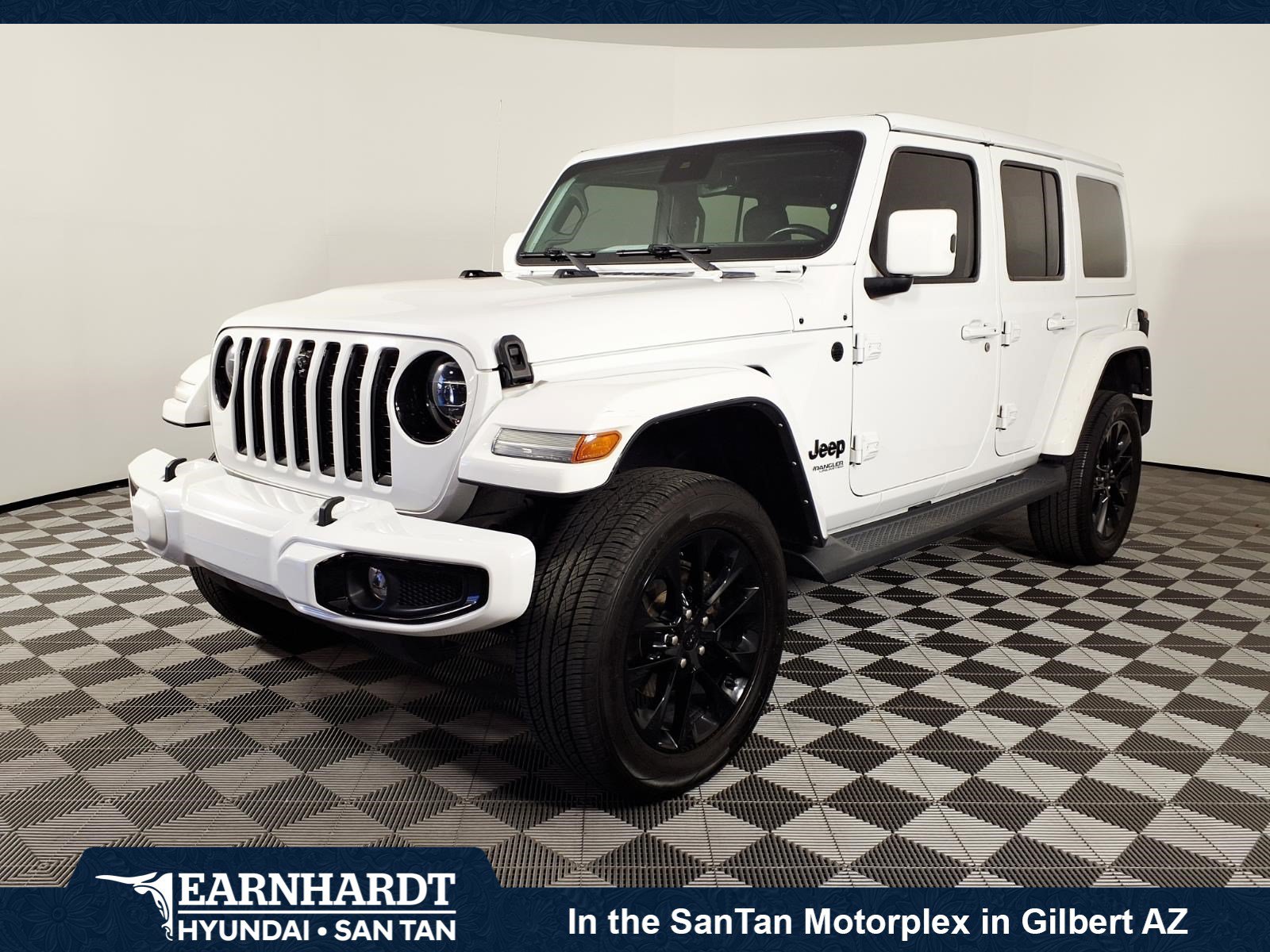 Used 2021 Jeep Wrangler Unlimited Sahara AWD/4WD image 1