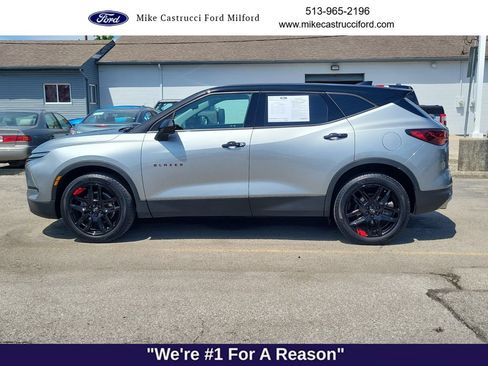 Used 2023 Chevrolet Blazer LT AWD/4WD image 2