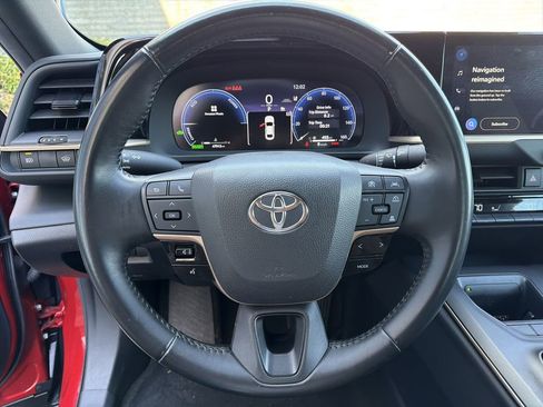 Used 2023 Toyota Crown image 24