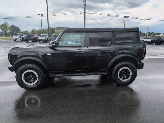 Certified 2022 Ford Bronco Outer Banks w/ Sasquatch Package AWD/4WD image 4