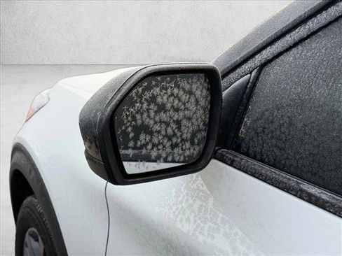 Used 2022 Ford Explorer XLT w/ Equipment Group 202A image 15