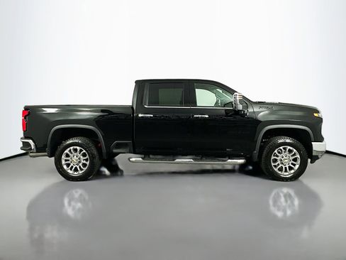 New 2025 Chevrolet Silverado 3500 LTZ w/ LTZ Premium Package image 9