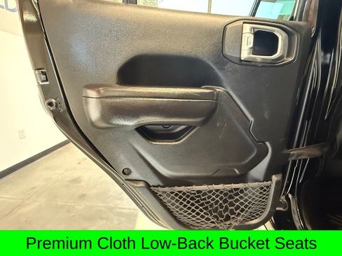 Used 2021 Jeep Wrangler Unlimited Rubicon image 13