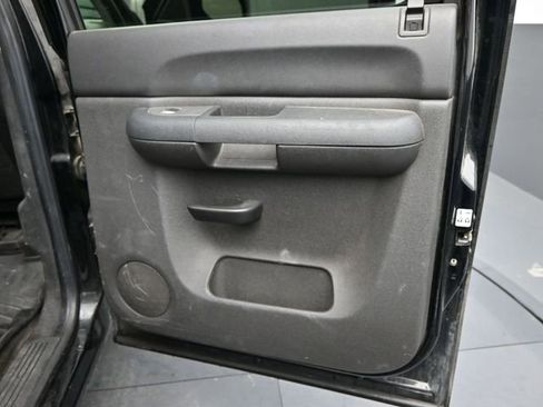 Used 2011 Chevrolet Silverado 1500 LT w/ All-Star Edition image 23