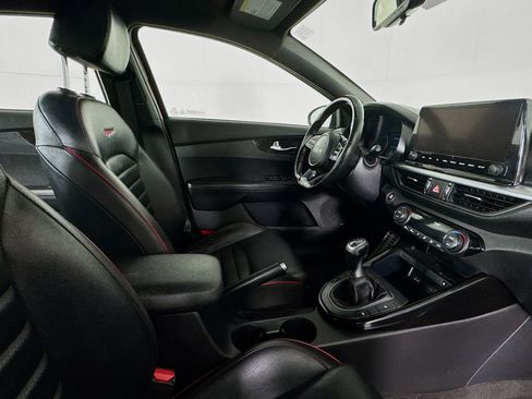 Used 2022 Kia Forte GT image 28