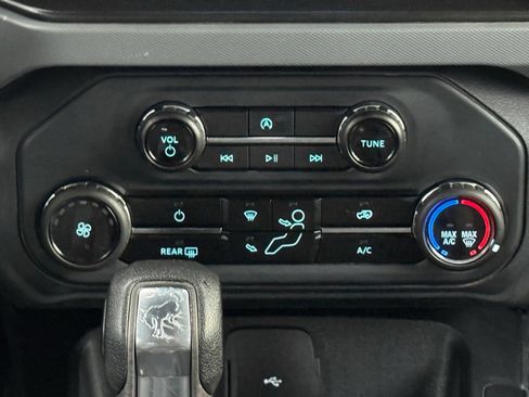 Used 2023 Ford Bronco 2-Door AWD/4WD image 22