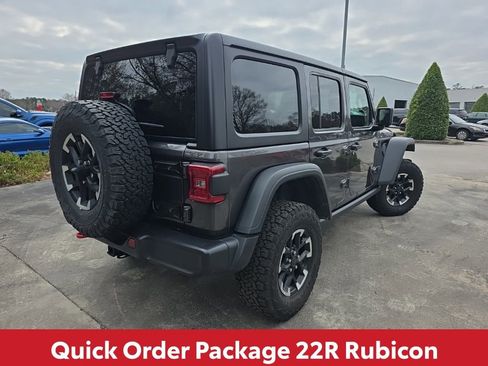 Used 2025 Jeep Wrangler Unlimited Rubicon image 8