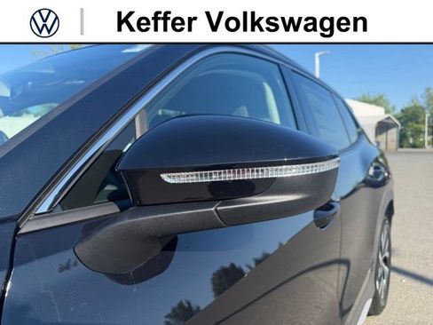 New 2026 Volkswagen Tiguan S FWD image 10