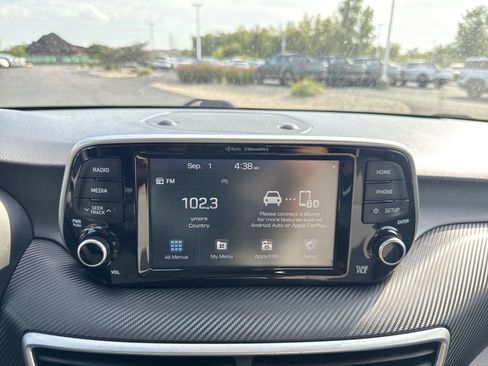 Used 2020 Hyundai Tucson Value AWD/4WD image 16