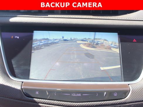 Used 2019 Cadillac XT5 Luxury w/ Advanced Security Package image 23