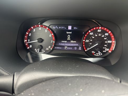 Used 2023 Nissan Frontier PRO-4X w/ Pro Convenience Package AWD/4WD image 12