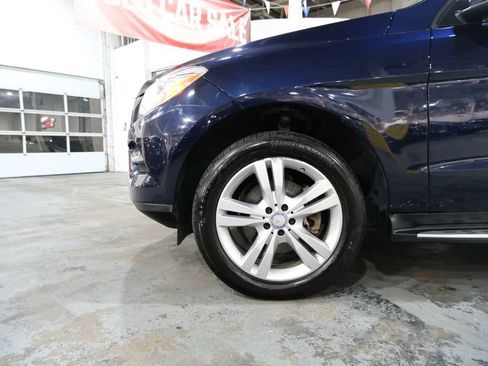 Used 2013 Mercedes-Benz ML 350 4MATIC image 5
