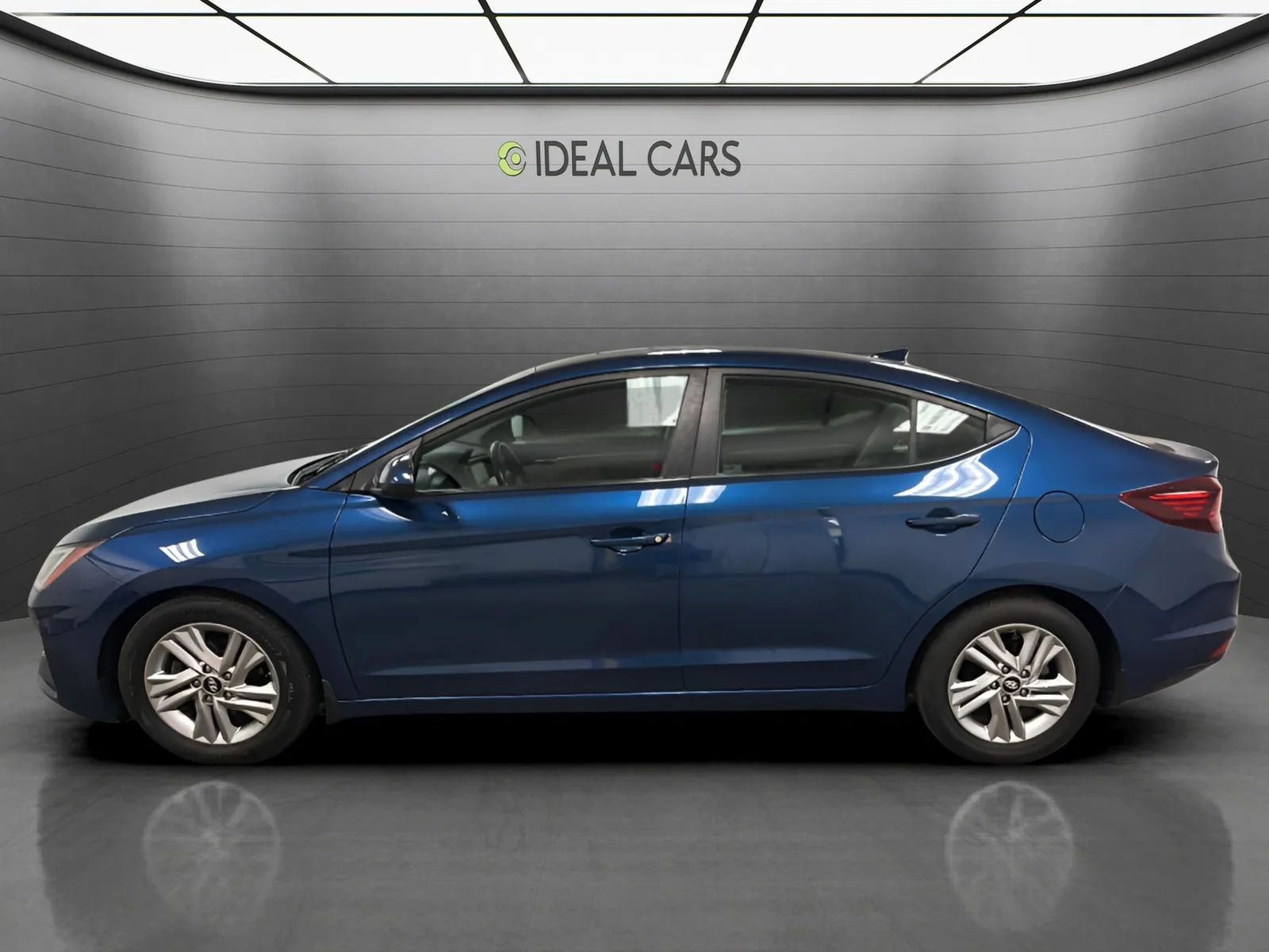 Used 2020 Hyundai Elantra Value Edition FWD image 2