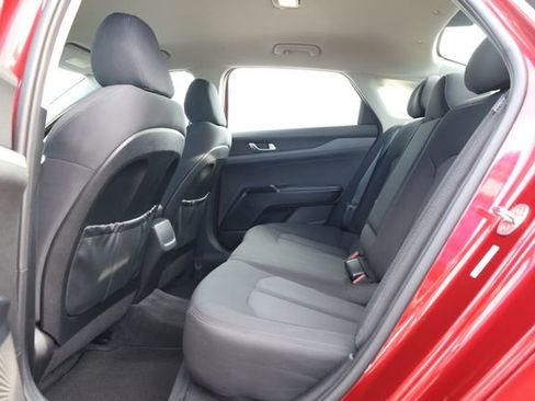 Used 2021 Kia K5 LXS image 28