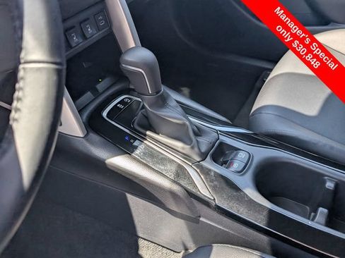 Used 2025 Toyota Corolla Cross XLE AWD/4WD image 20