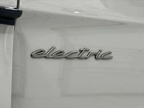 Certified 2025 Porsche Taycan Turbo image 56