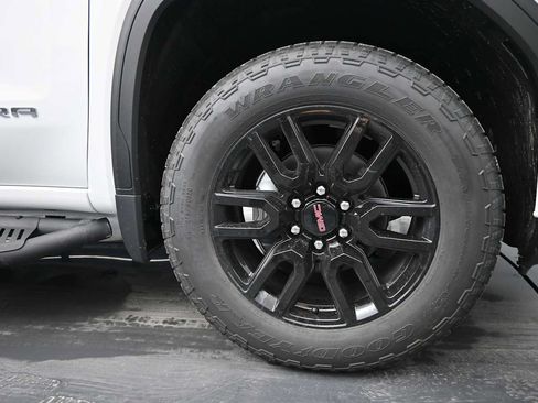 New 2026 GMC Sierra 1500 SLT w/ SLT Premium Plus Package AWD/4WD image 10