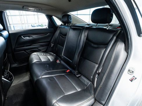 Used 2018 Cadillac XTS Luxury image 53